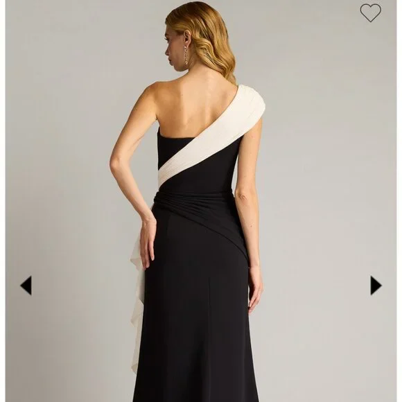 Tadashi Shoji evening gown - Picture 4 of 12